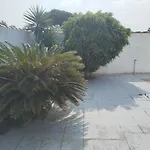 Modern 3-bedroom With Private Pool & Bbq بيت للعطل شيكلانا دي لا فرونتيرا